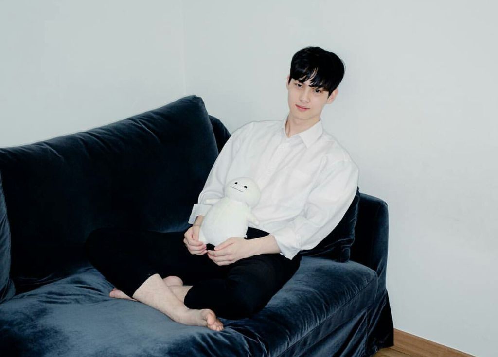 여초에서 난리난 그 순시생 유튜버 공부 때려치자마자 생긴일들.........jpg | 인스티즈