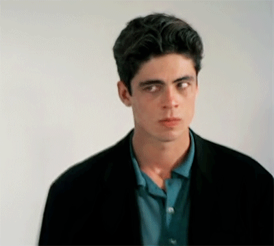 젊은 시절 ㄹㅇ 천'박•이 재질로 생긴 베니시오 델 토로 | 인스티즈