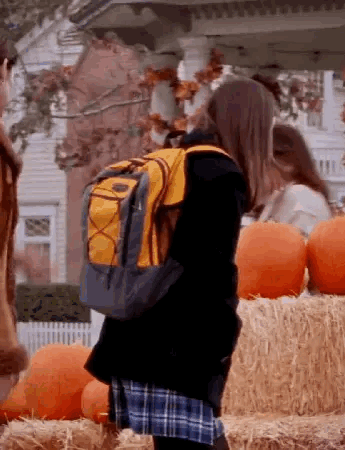 🍁 가을만 되면 미국인들이 환장하고 찾는 드라마 🍂🧡 | 인스티즈