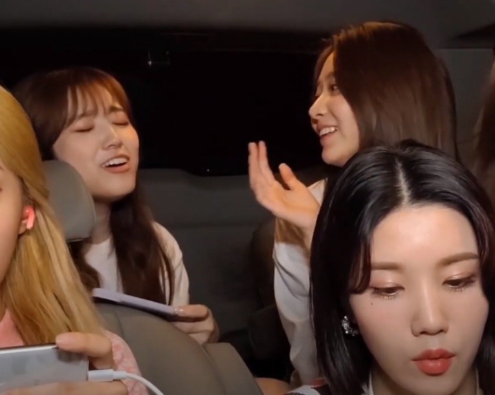 뭘 해도 귀엽다고 하는게 싫은 아이즈원 나코.jpgif | 인스티즈