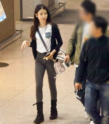 아이유 몸매 실사.jpg | 인스티즈