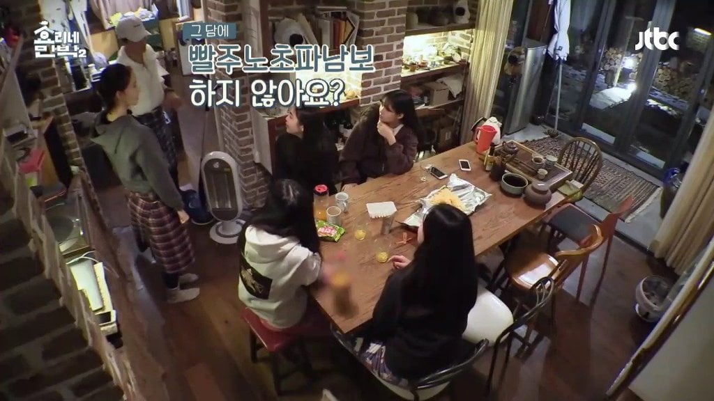 어제자 '효리네민박' 찌찌뽕 논란ㅋㅋㅋㅋㅋㅋㅋㅋ.jpg | 인스티즈