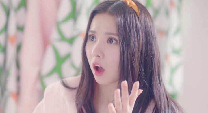 여자친구 은하 놀란모습 모음 (표정 꿀잼 주의) | 인스티즈