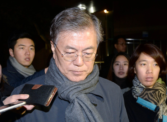 안철수에게 문전박대 당한 문재인.jpg | 인스티즈