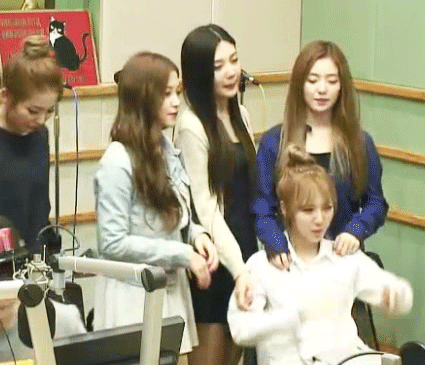 걸그룹 나쁜손.gif | 인스티즈