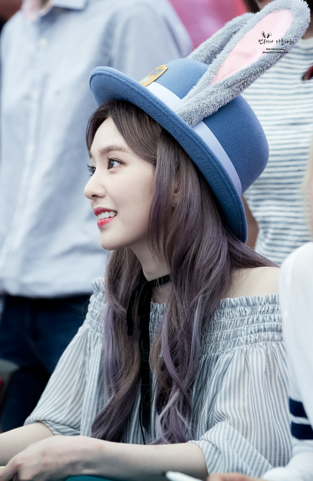 ㄹㅇ루다가 는 아이린의 옆태.jpg | 인스티즈