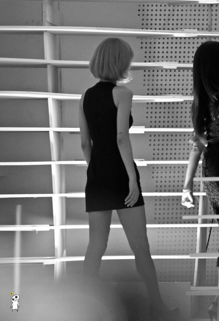 최근 태연 뒤태.jpg | 인스티즈
