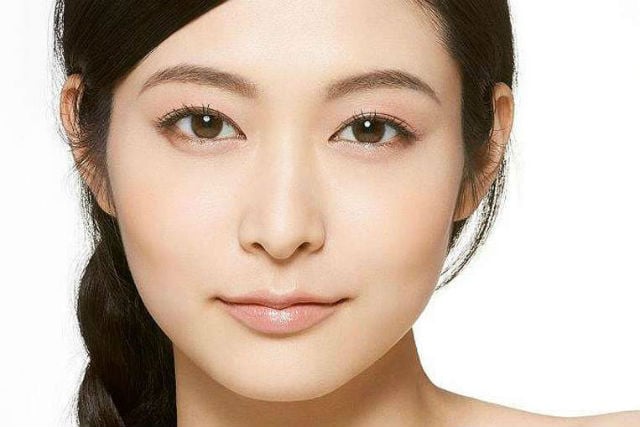 여성스러움의 상징이라는 눈썹 | 인스티즈