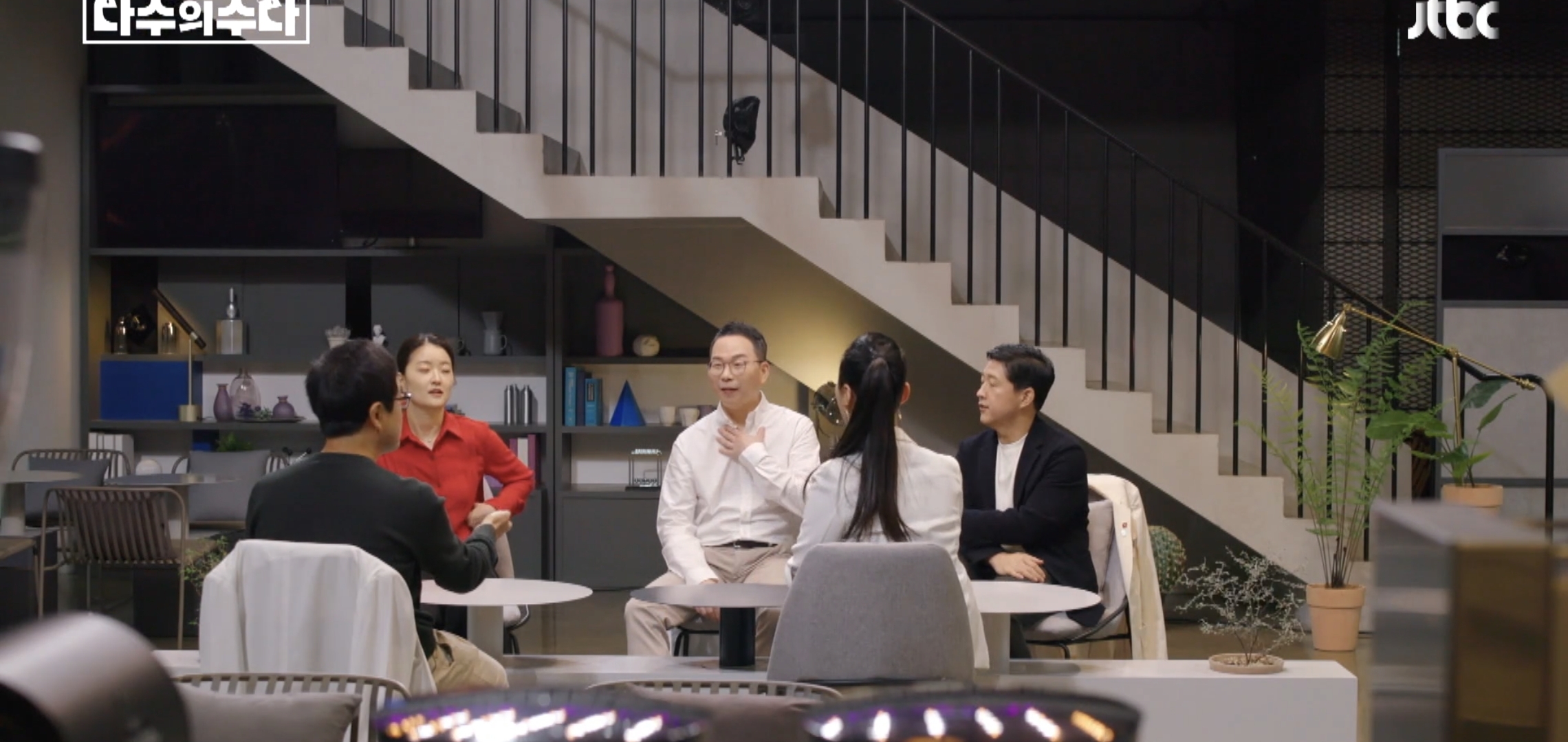 보다보면 이상하게 똑똑해지는 기분 드는 예능들.jpg | 인스티즈