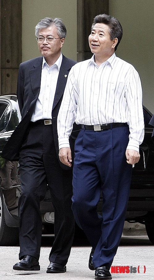 사진 9장으로 보는 두 대통령 비서실장의 소름돋는 인생 | 인스티즈