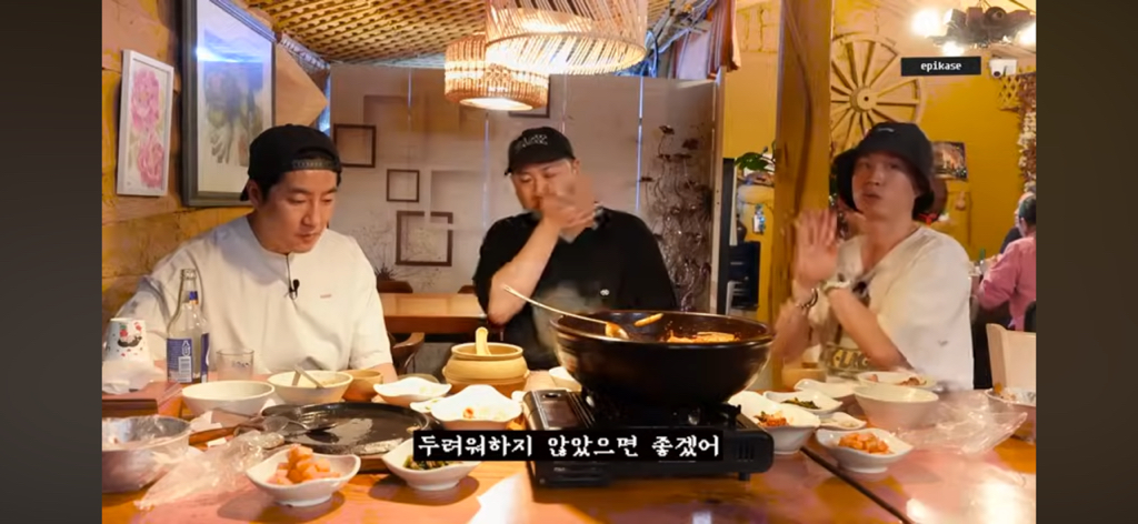 타블로가 에픽하이 멤버들을 때린 가수 선배에게 한 말(인생 친구를 만드는 방법에 대한 조언) | 인스티즈