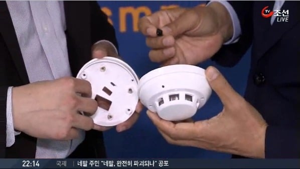 한국 여자들 안전용변 보는법 (화장실 몰카 피하기) | 인스티즈