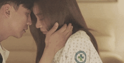 그렇게 수위높은 장면도 아닌데 야하게 느껴지던 키스신 장면들(feat.키스 장인).gif | 인스티즈