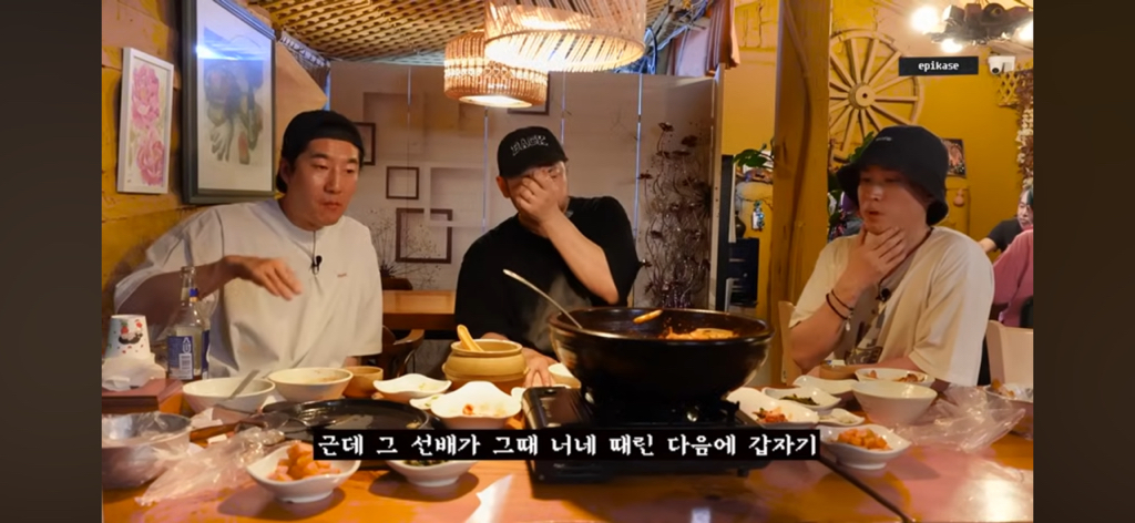 타블로가 에픽하이 멤버들을 때린 가수 선배에게 한 말(인생 친구를 만드는 방법에 대한 조언) | 인스티즈