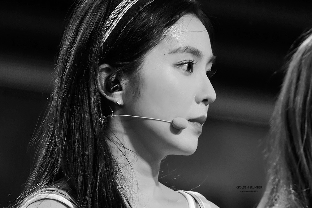 ㄹㅇ루다가 는 아이린의 옆태.jpg | 인스티즈