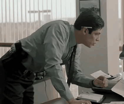 젊은 시절 ㄹㅇ 천'박•이 재질로 생긴 베니시오 델 토로 | 인스티즈