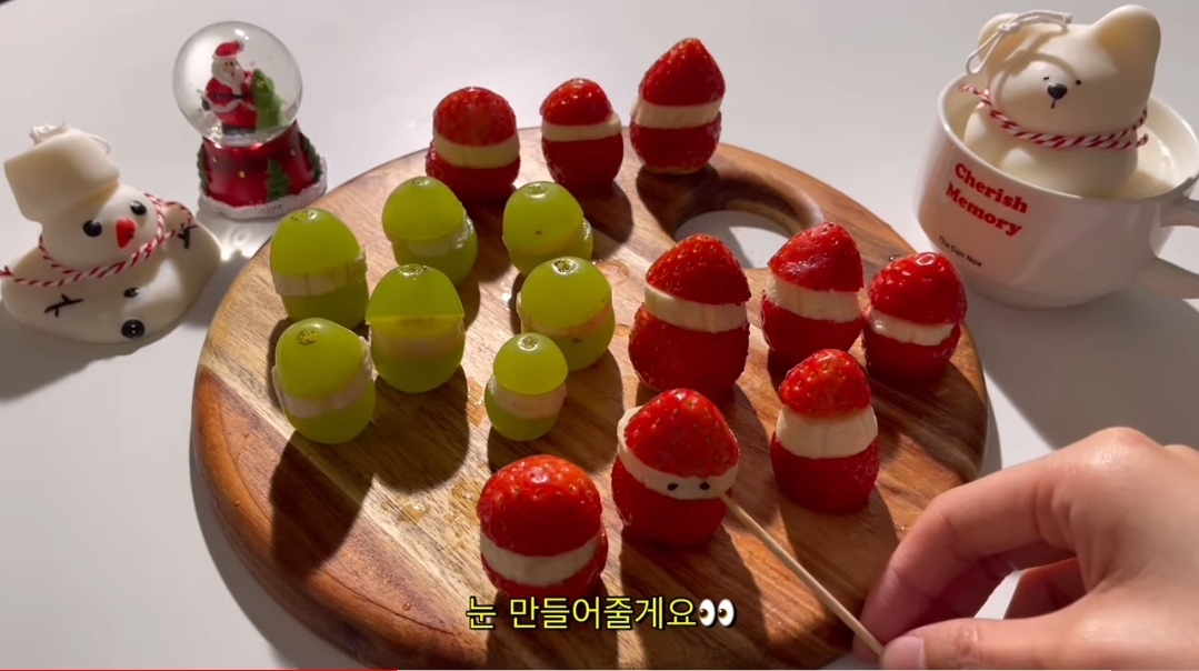 🍓 🍌 딸기 바나나로 만드는 간단한 크리스마스 디저트.jpg | 인스티즈