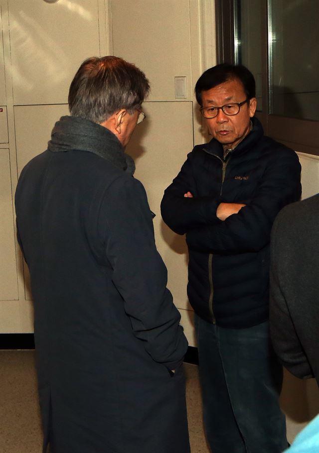 안철수에게 문전박대 당한 문재인.jpg | 인스티즈