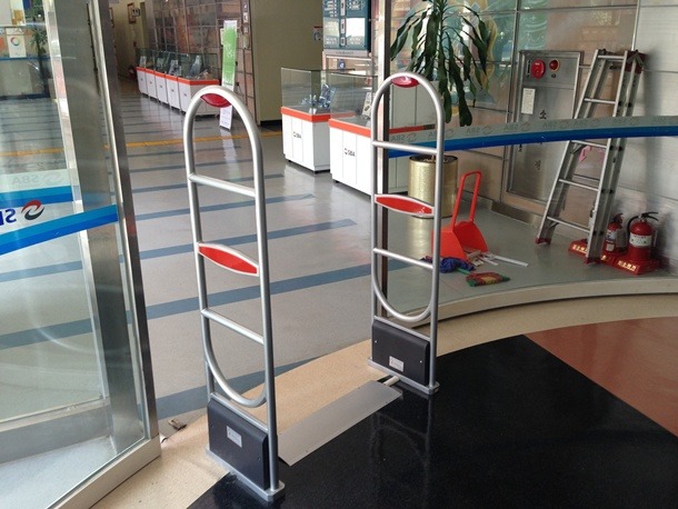 나 돈 좀 많이 번듯;;;ㅎㅎㅎ 그래서 도서관 하나 세우려고! ^0^!!!! | 인스티즈