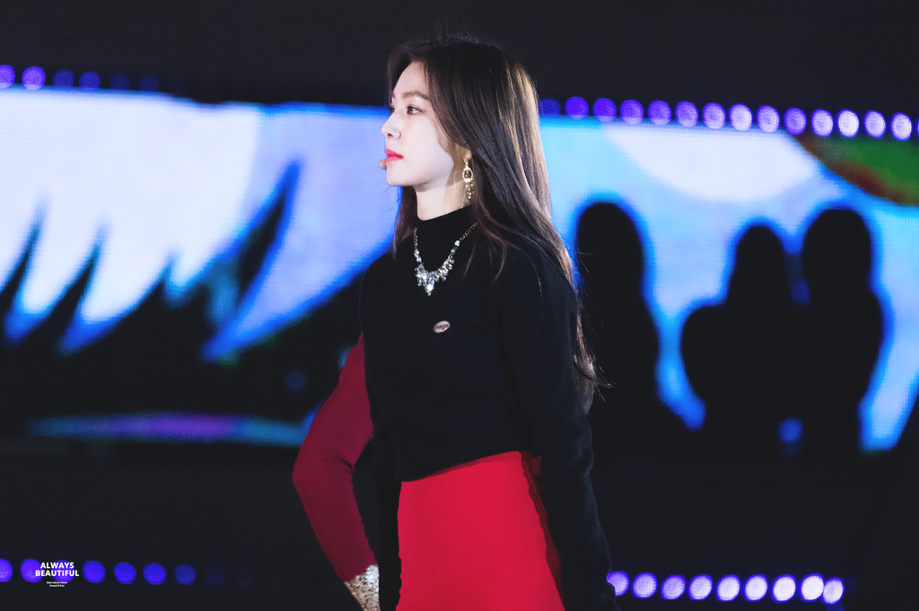 ㄹㅇ루다가 는 아이린의 옆태.jpg | 인스티즈