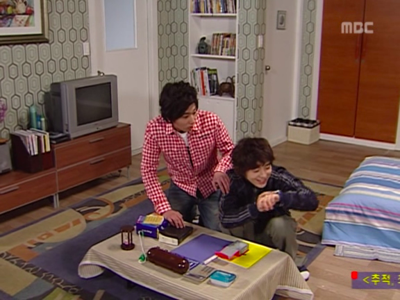 [거침없이하이킥] 민호보다 더 크게 다쳤는데 사람들이 몰라줘서 억울한 윤호.jpg | 인스티즈