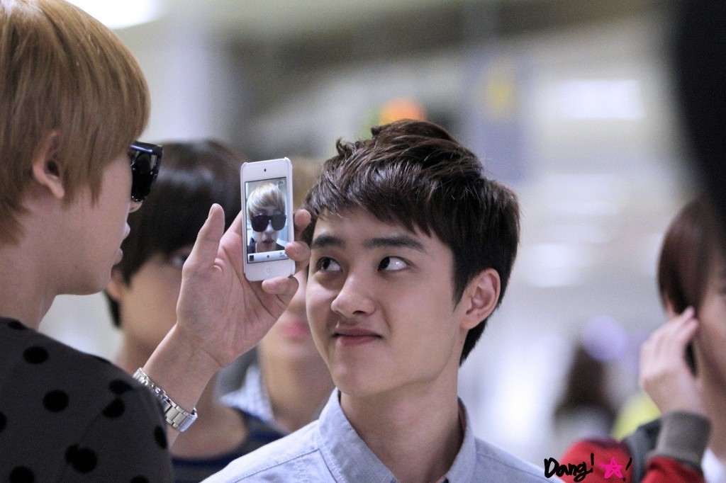 손 큰 남자연예인들의 실감나는 손크기 비교짤ㄷㄷㄷ.jpg | 인스티즈