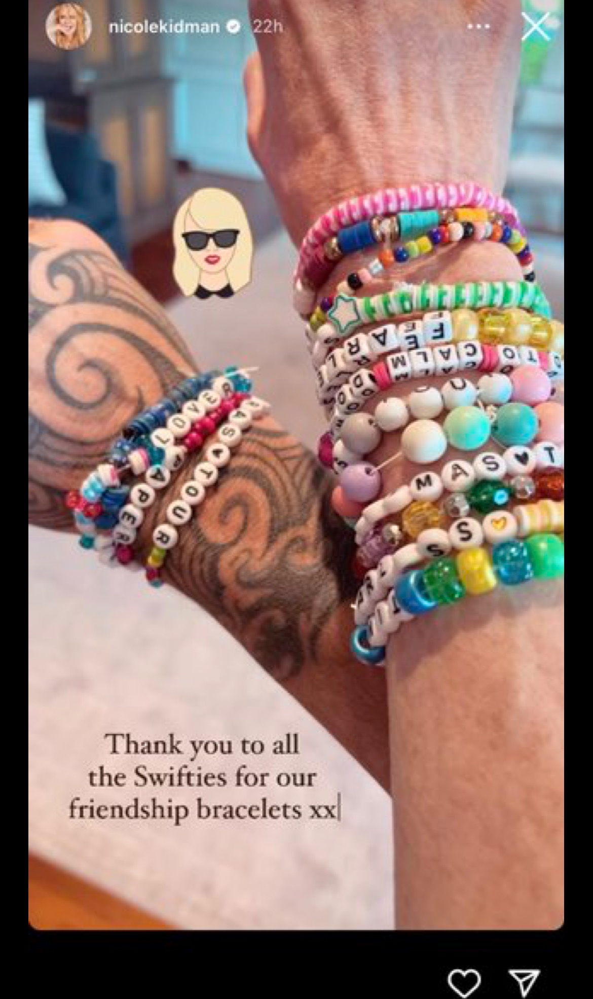 테일러 스위프트 콘서트에서 유행중인 아이템 | 인스티즈