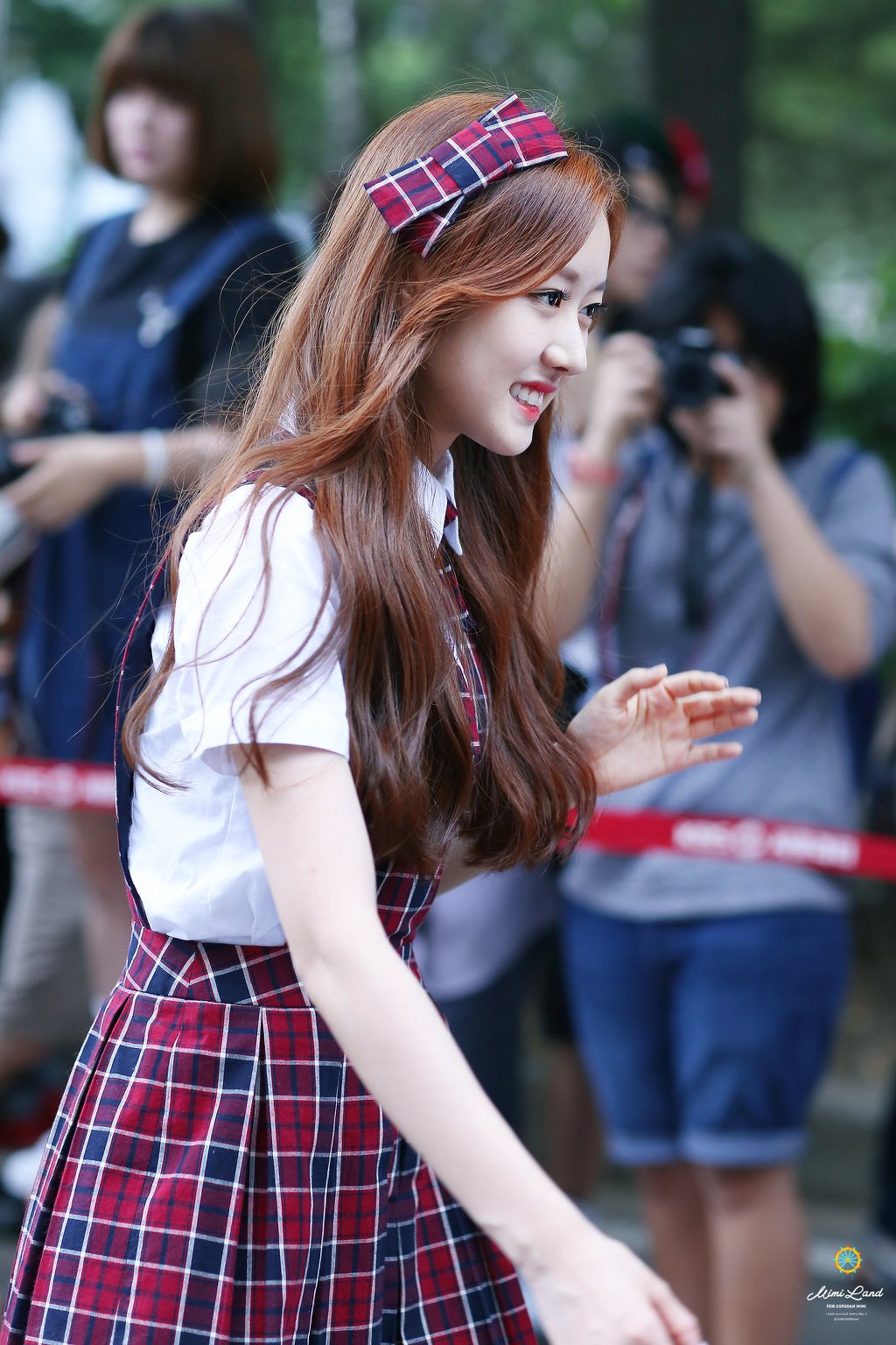 조보아+전혜빈 닯았다고 언급되는 여자 아이돌.gif | 인스티즈