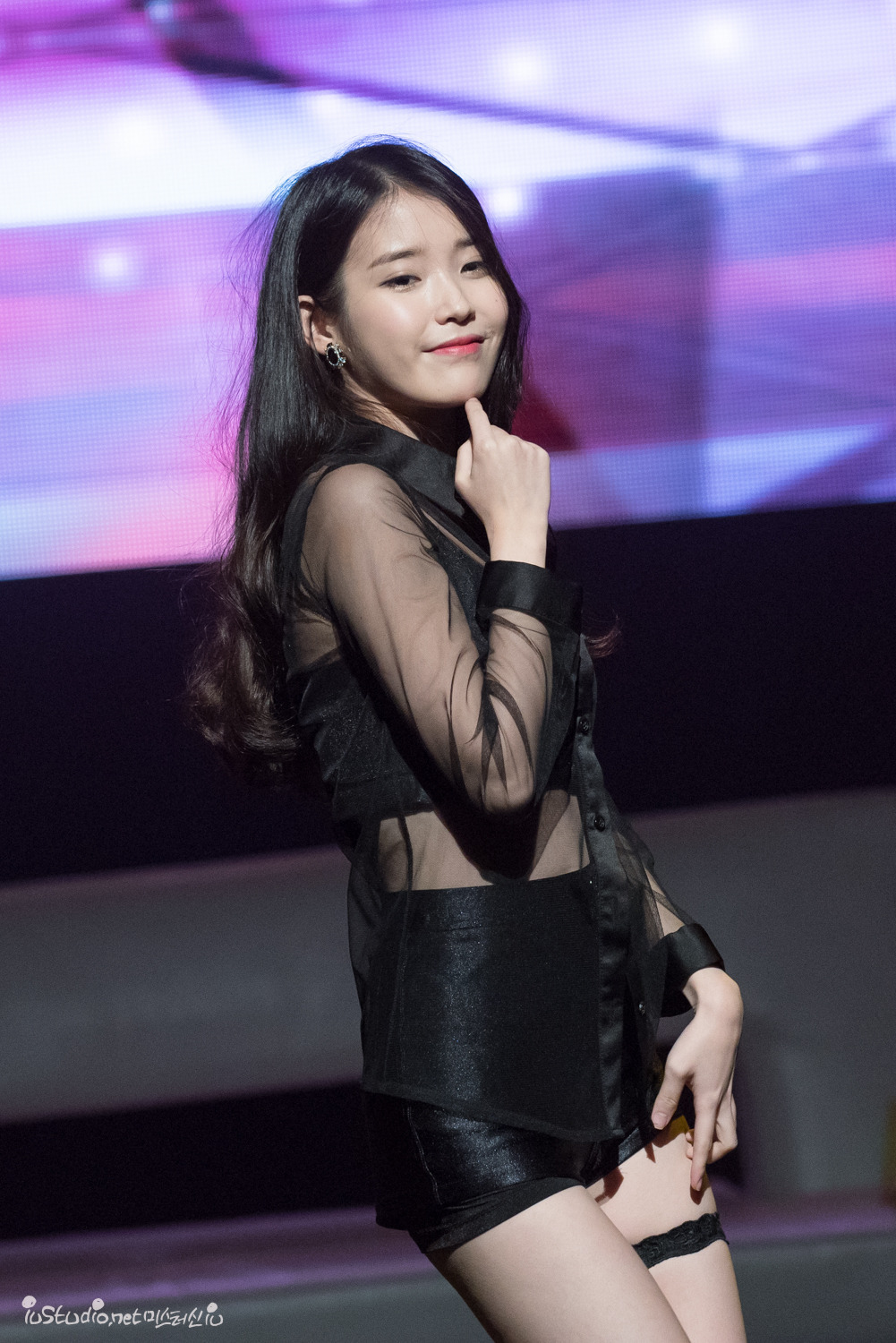 아이유 7주년 팬미팅 직찍.jpg | 인스티즈