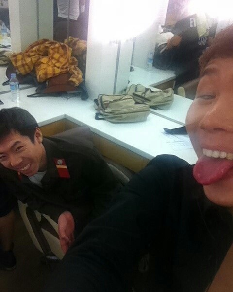 형제라고 어렵게 밝혔는데도 뻥치치 말라며 비난받은 연예인 형제.jpg | 인스티즈