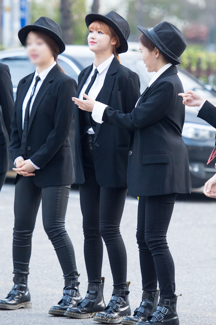 오마이걸 유아의 엄청난 비율.jpg | 인스티즈