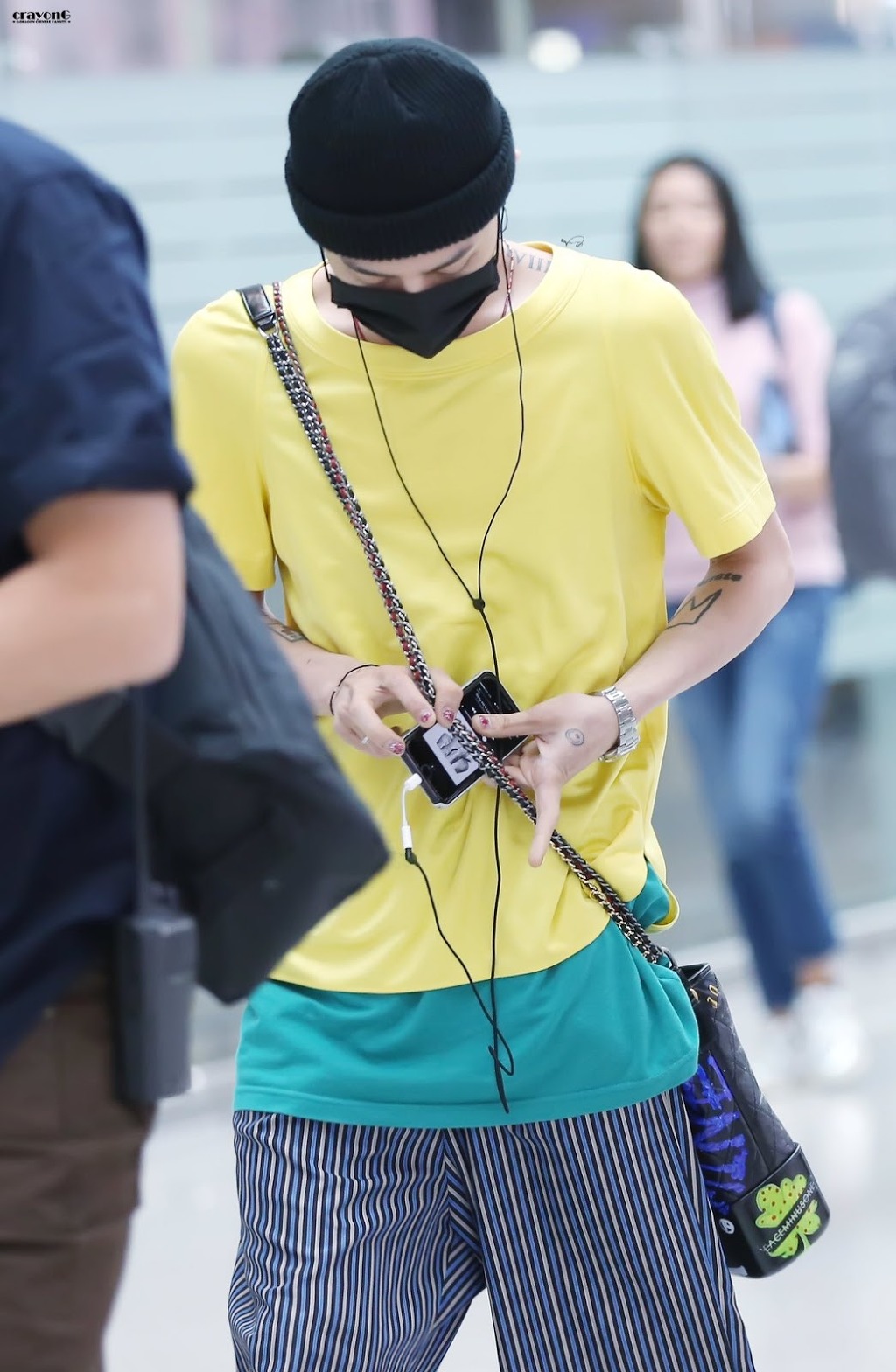 얼굴 달라졌다고 논란인 지드래곤.jpg | 인스티즈