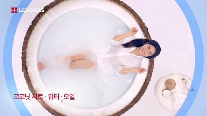 새 광고에서 간호사복 입은 마마무 | 인스티즈