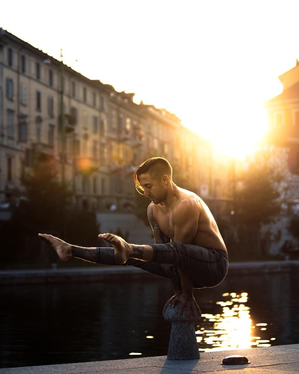 요가하는 남자 요기(yogi) | 인스티즈