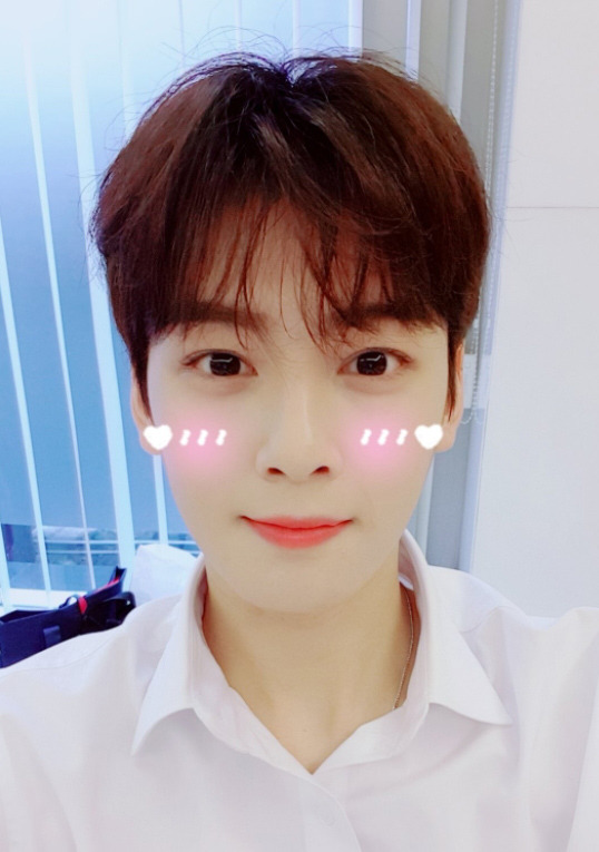눈코입보고 연예인 맞추기.jpg | 인스티즈