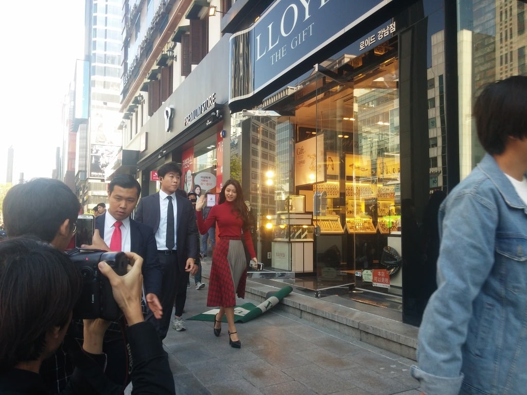 실제로 보면 어떨지 궁금한 비율왕 연예인들 | 인스티즈