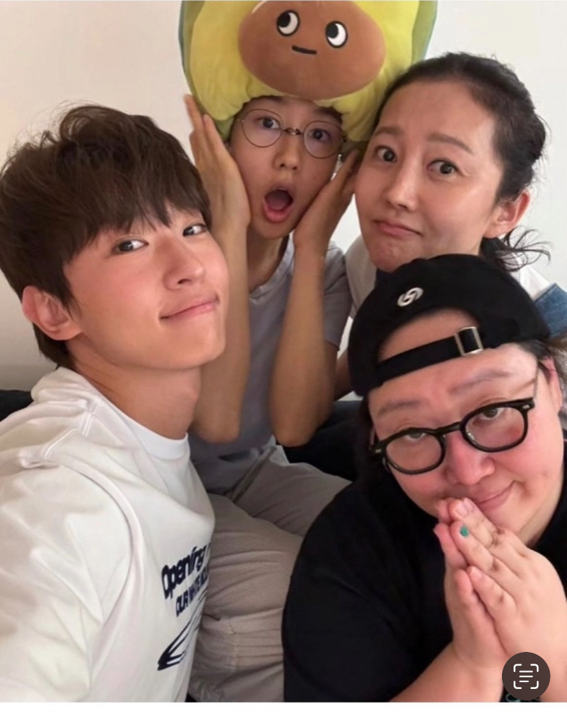 찰스랑 승헌쓰 덱스랑 염정화랑 예능 찍는대 | 인스티즈