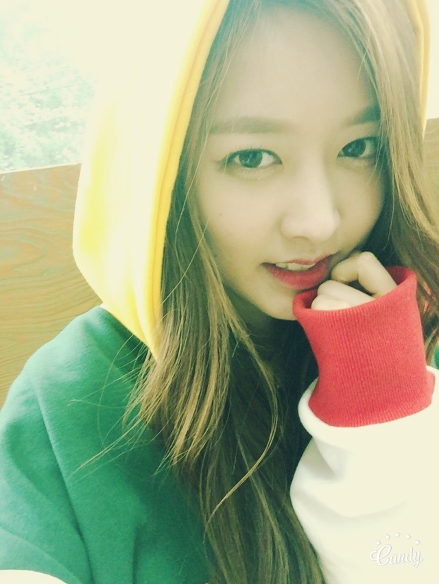 조보아+전혜빈 닯았다고 언급되는 여자 아이돌.gif | 인스티즈