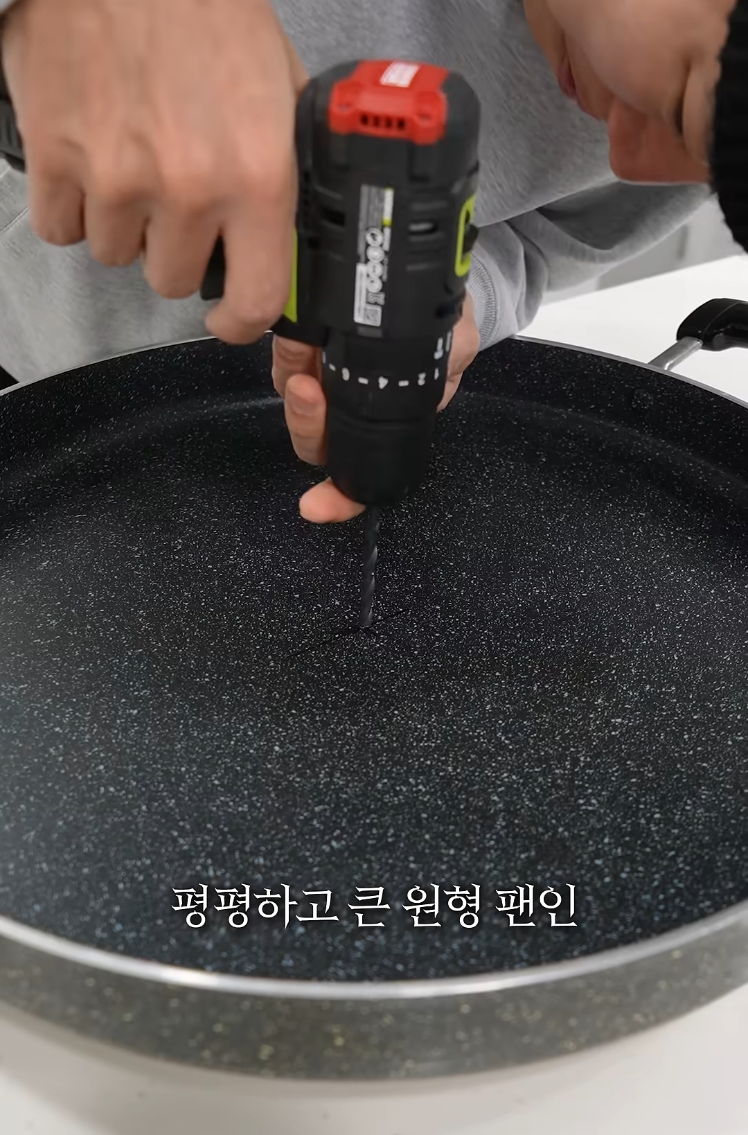 홈메이드 카다이프 기계를 만들어버린 유튜버 | 인스티즈