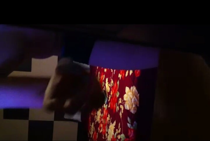 여친 씻으러 간 사이에 몰카 셋팅하는 남친들 | 인스티즈