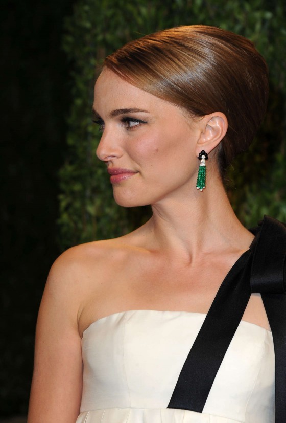 개인적으로 옆태보스라고 생각하는 여자연예인 두명 | 인스티즈