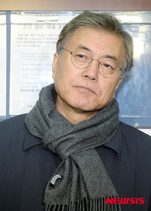 안철수에게 문전박대 당한 문재인.jpg | 인스티즈