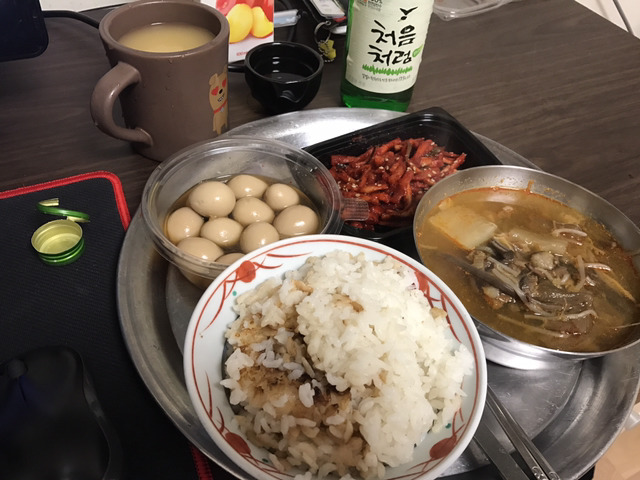 흔한 20대의 집에서 먹은 혼술 안주 + 혼밥들 .JPG | 인스티즈