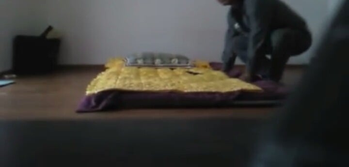 여친 씻으러 간 사이에 몰카 셋팅하는 남친들 | 인스티즈