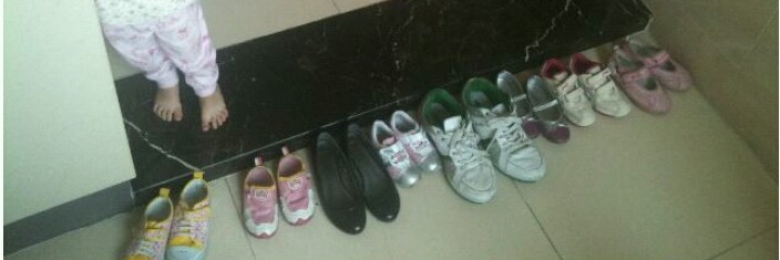 현관의 신발 놓는 방향 왜 그럴까?? | 인스티즈