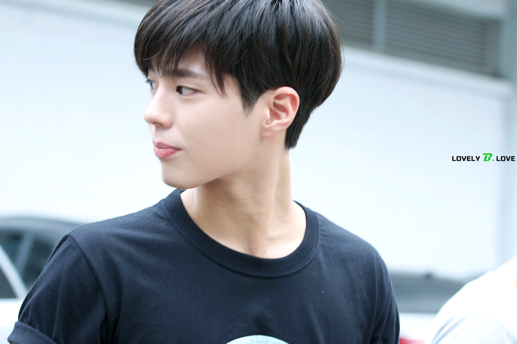 박보검 옆모습의 완성은 코가 아니었음 | 인스티즈