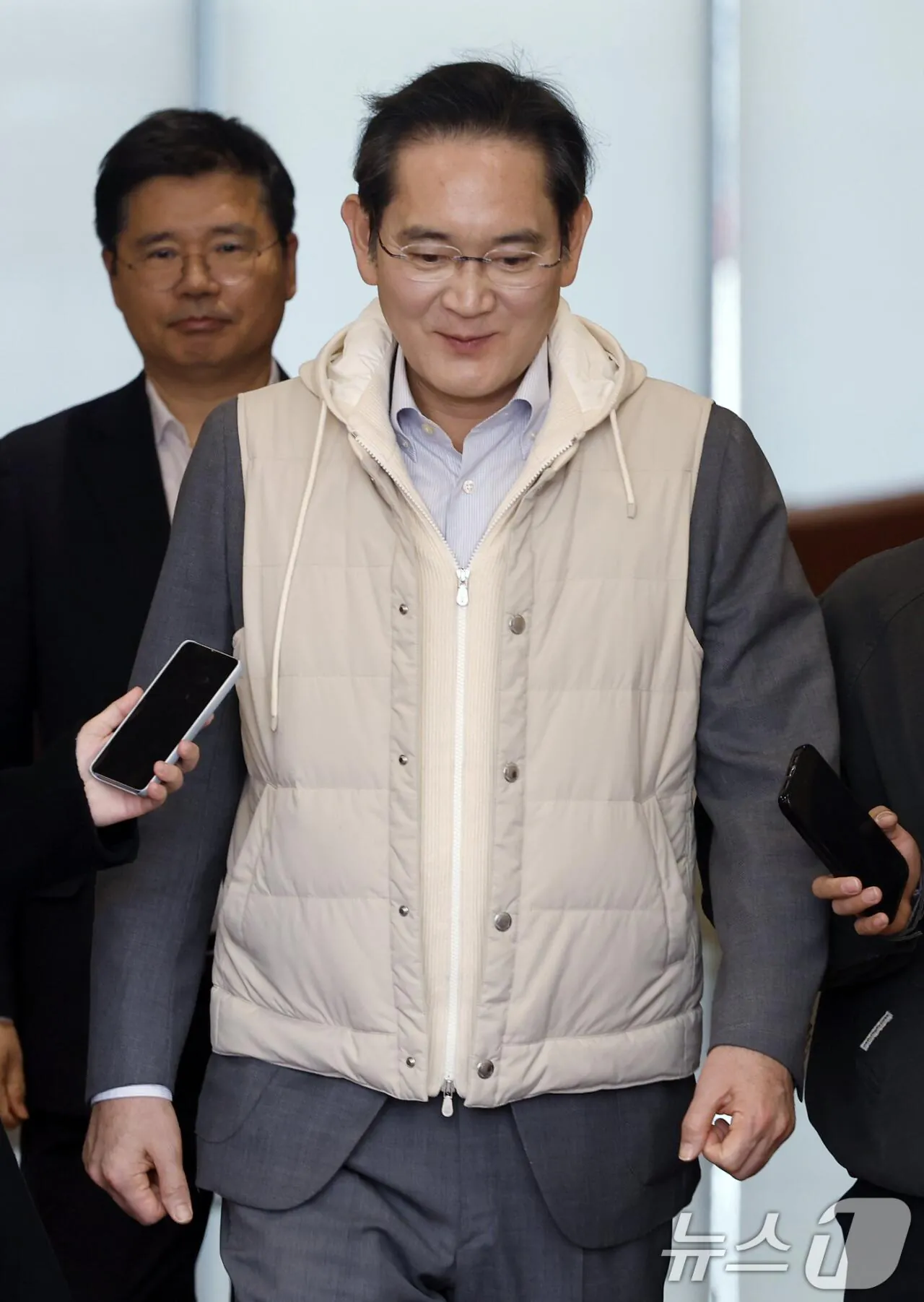 이재용 회장 입국 사진 | 인스티즈