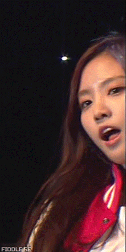 의외로 남자들이 좋아하는 여자행동.gif | 인스티즈