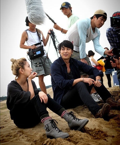 잘생긴 남자들이 흔하게 받는 여자들의 시선 | 인스티즈