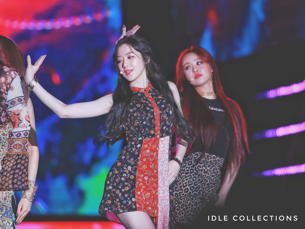 (여자)아이들의 백설공주 슈화.jpgif (161장) | 인스티즈